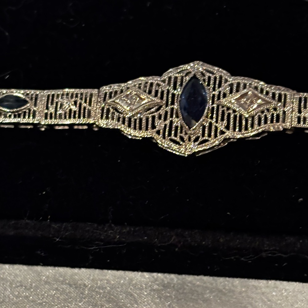 š„Elegant Antique Sapphire & Diamond Bracelet - Picture 4 of 12